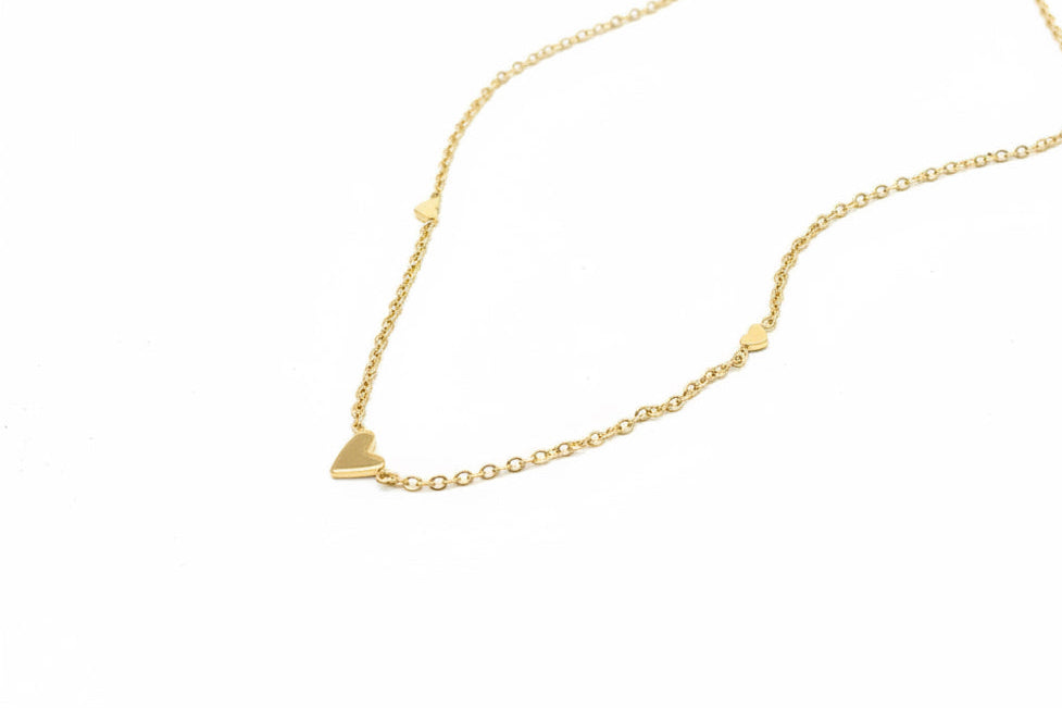 Amour Necklace