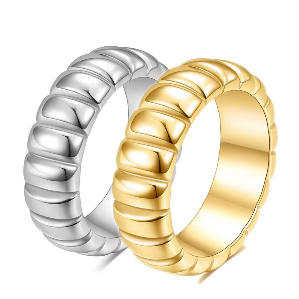 Ripple Ring