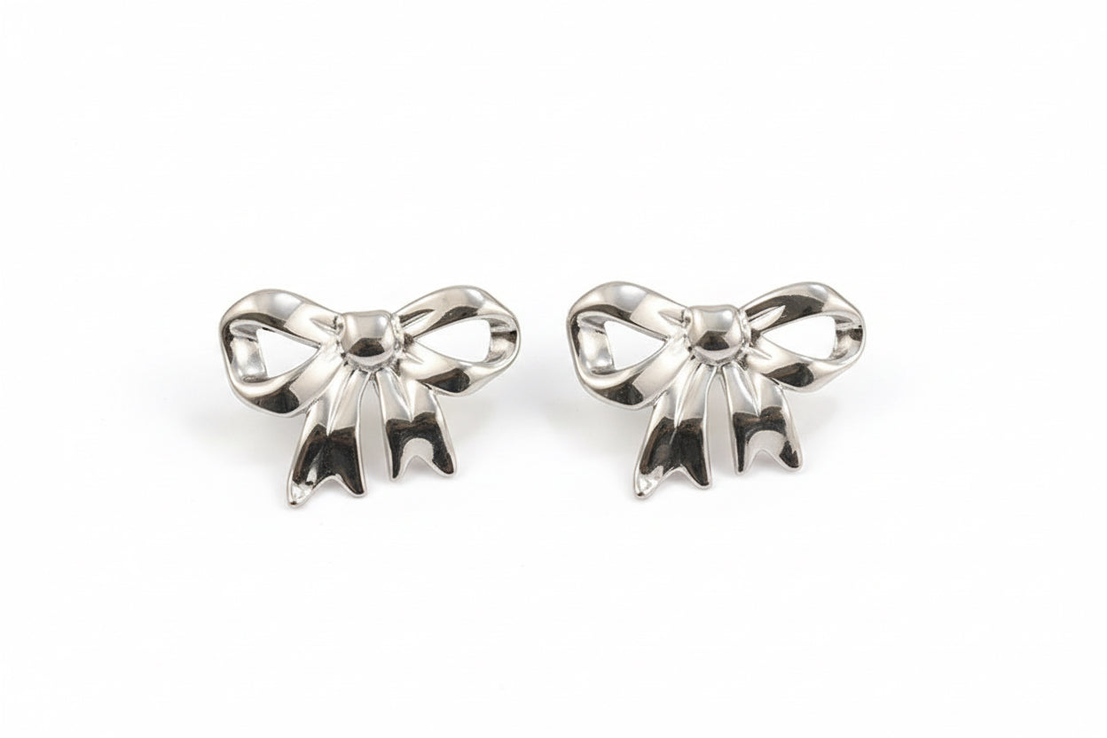 Silkbow Studs