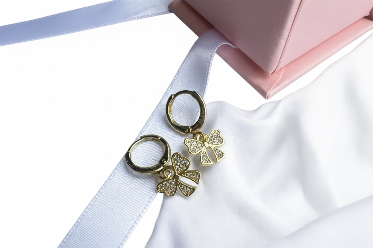 Petite Belle Bow Drops