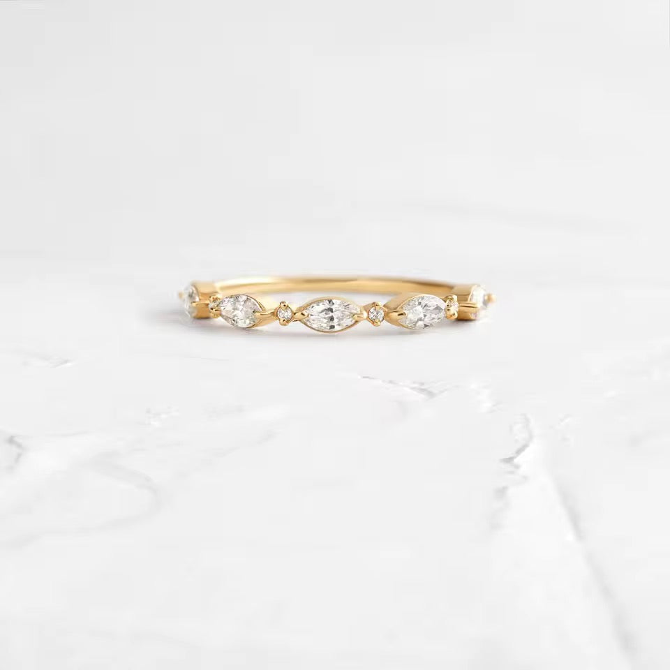 Allure Ring