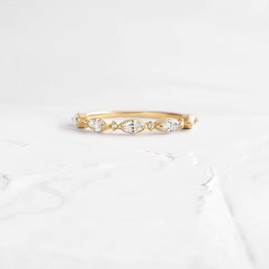 Allure Ring