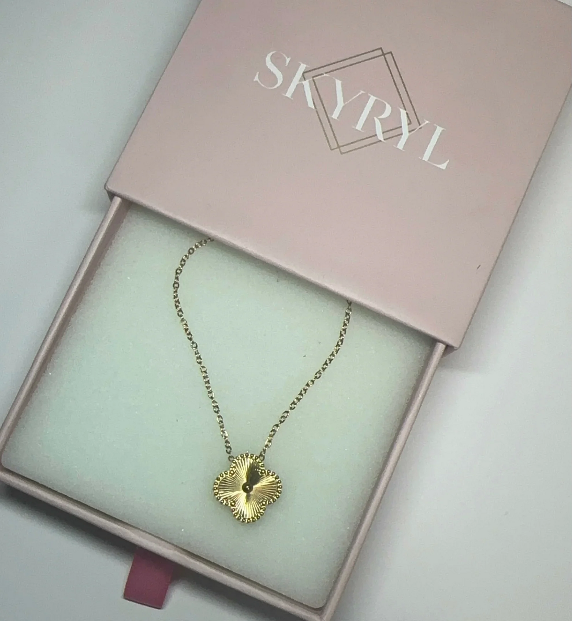 Golden Bloom Necklace - SKYRYL