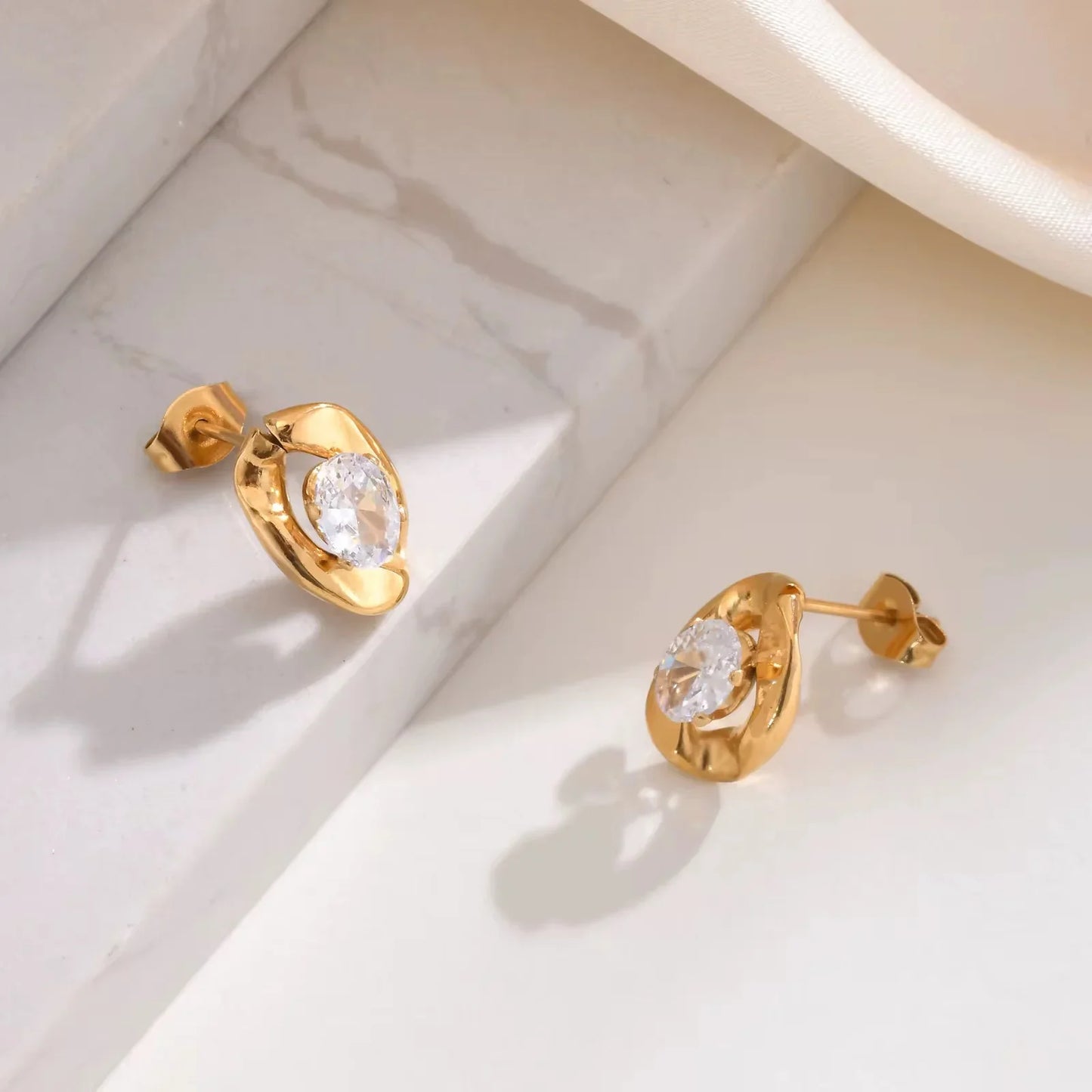 Elysia Studs - SKYRYL