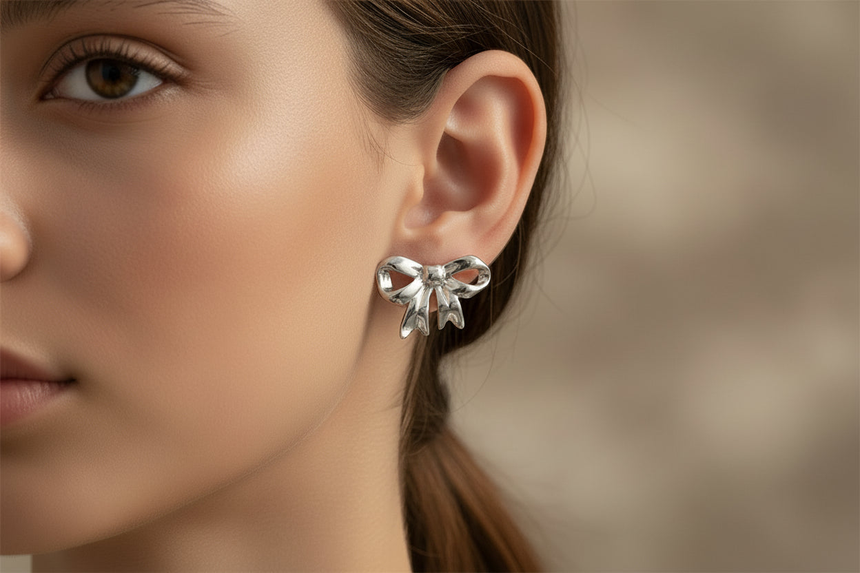 Silkbow Studs