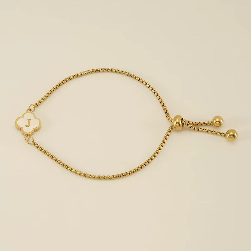 Alpha Clover Bracelet ( A-Z)