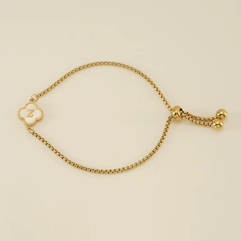 Alpha Clover Bracelet ( A-Z)